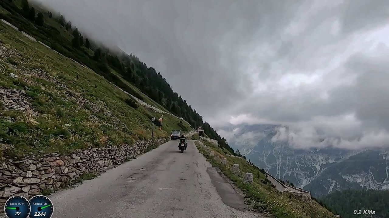 Day 2, Passo Stelvio, Berghotel Franzenshöhe stop to Bruno at the top